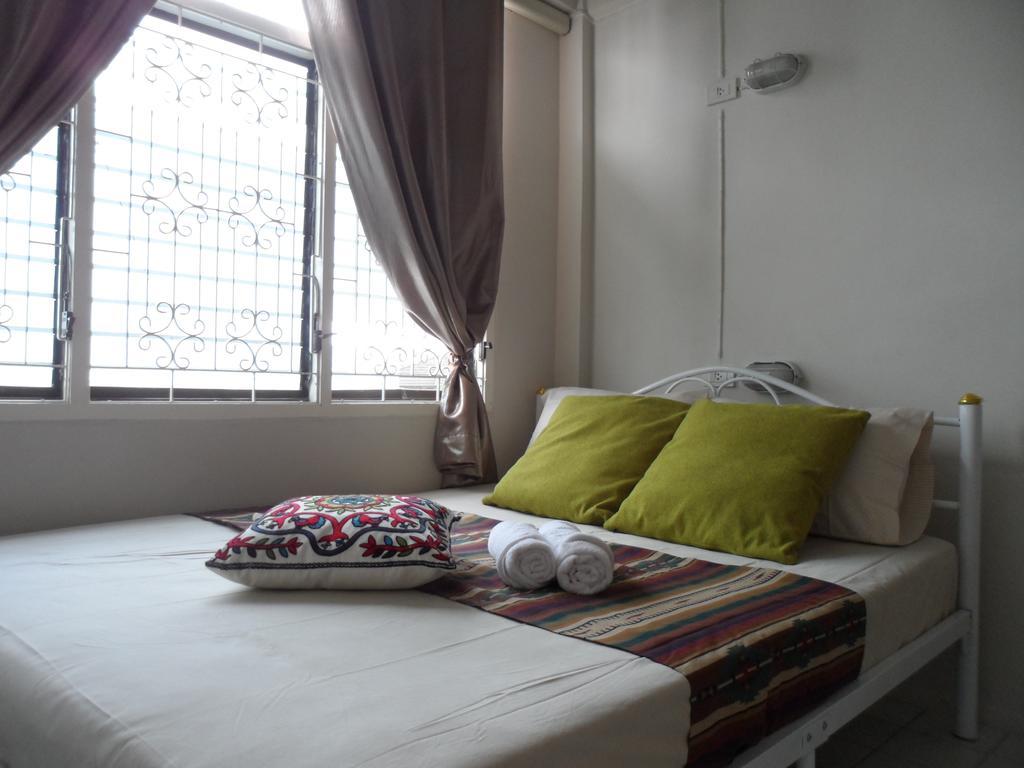 Need Sleep Hostel Bangkok Exterior foto
